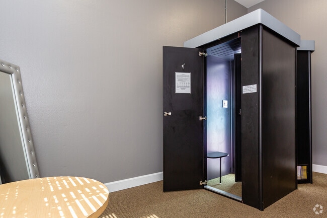 Tanning Room