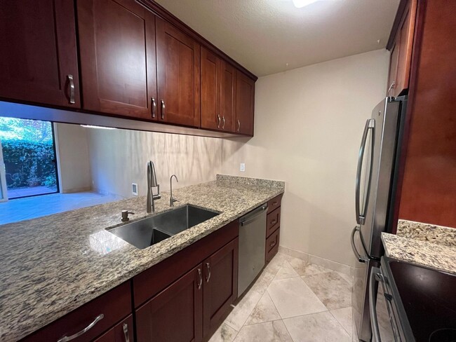 Gorgeous Updated Shelter Creek Condo Avail... - Gorgeous Updated Shelter Creek Condo Avail...