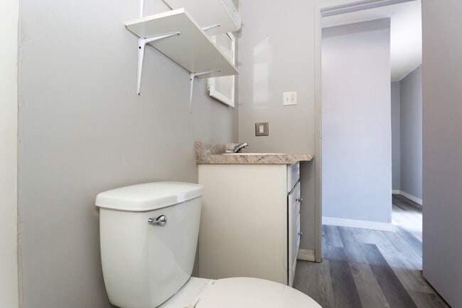 Photo - Hearthstone Manor