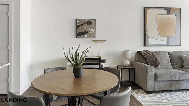 Photo - 2110 Birkhall St Unidad 2130-222