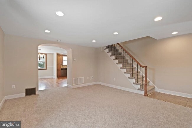 Photo - 480 Jacksonville Rd