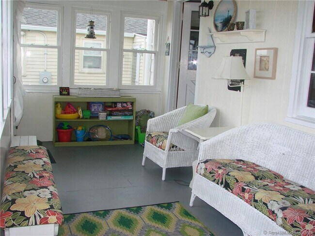 Photo - 405 Seaside Ave