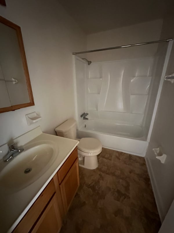 Photo - 1903 Country Ln Unit 1