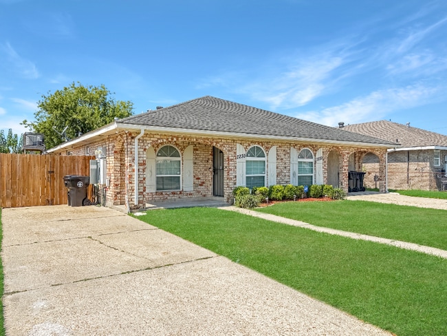 Building Photo - 7230 Yorktown Dr