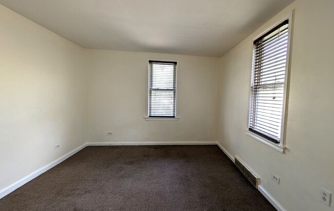 Photo - 1636 Manz St Unit 2