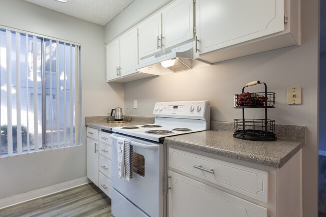 Photo - Riverglen by the River