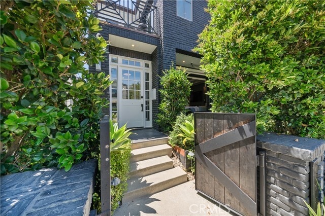 Photo - 2037 E Ocean Blvd