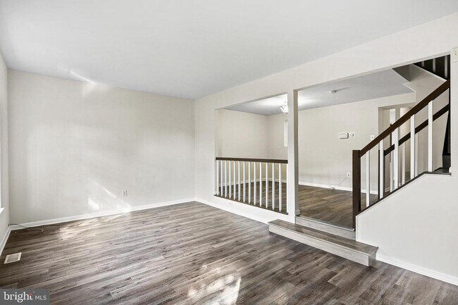 Photo - 14805 Ashford Pl