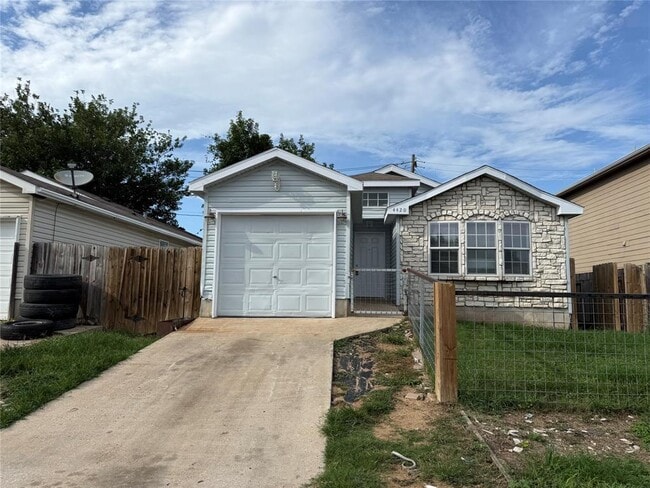 Building Photo - 4420 Magin Meadow Dr
