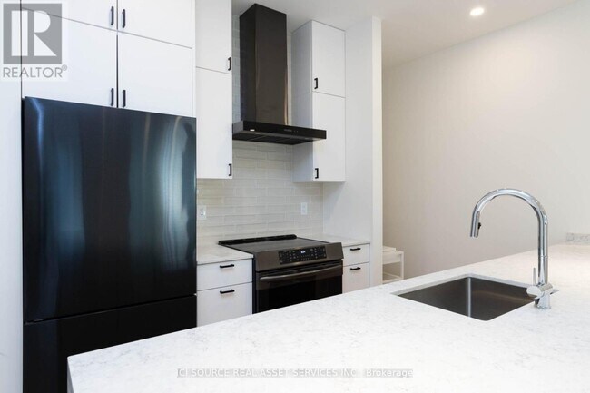 Photo - 60 Jones Ave