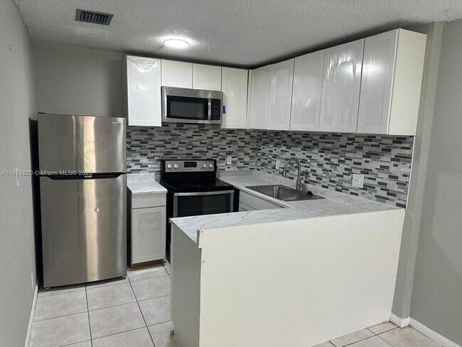 Photo - 11544 NW 44th St Unit 0
