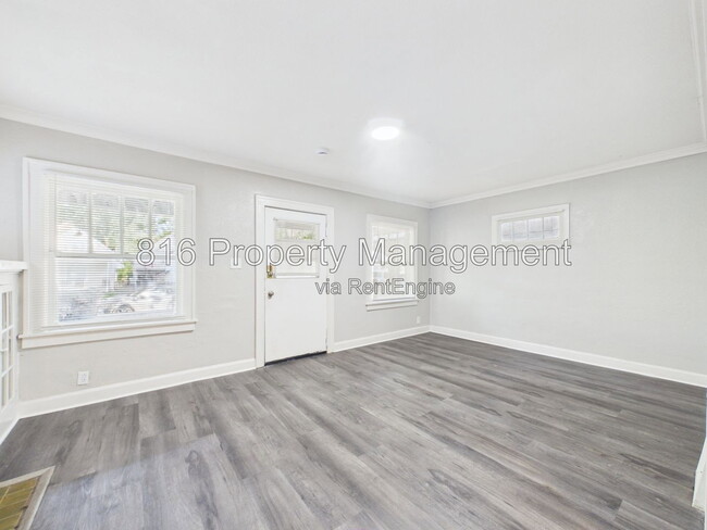 Photo - 3310 Tracy Ave