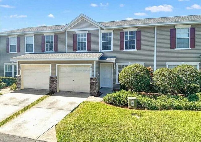 8006 Thoroughbred Loop