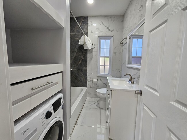 Photo - 19000 Chandler Park Dr