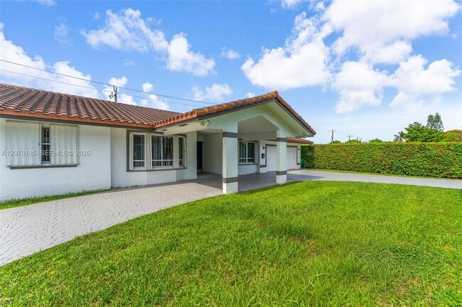 Building Photo - 9835 SW 56th St