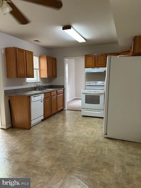 Photo - 2428 Hyannis Ln