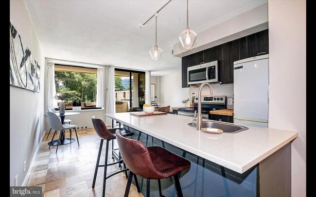Photo - 430 M St SW Condo Unit 430 M St SW