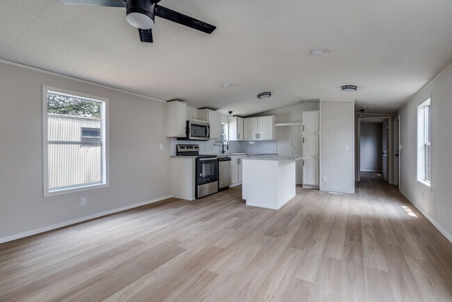 Photo - 3 Bedroom 2 Bath Home, Pool & Playground