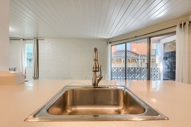 Photo - 2 Bedroom condo in Denver