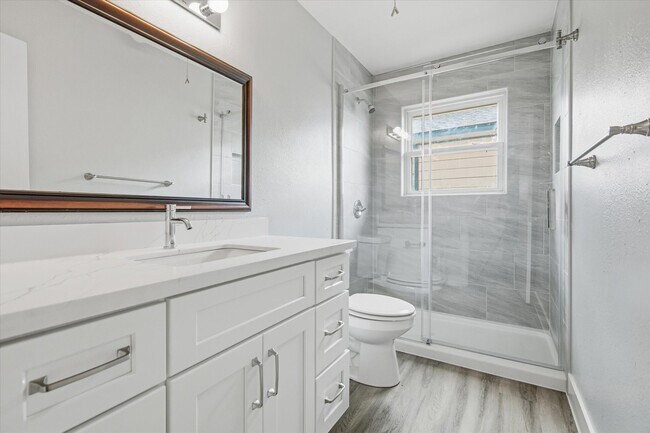 Photo - 505 Pompano St