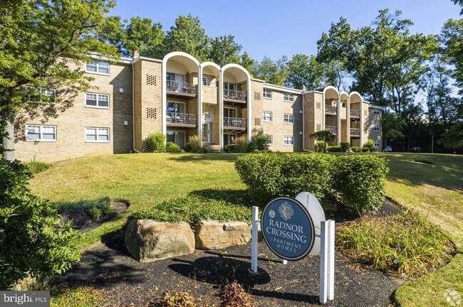 Building Photo - 284 Iven Ave Unit 1B-276-3A Rental