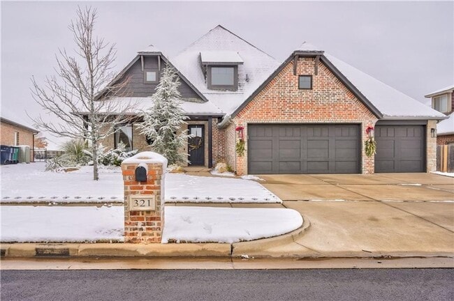Photo - 4 Bedroom Home in Gated Lakes of Traditions- Backs up to a greenbelt- Pool and Playground