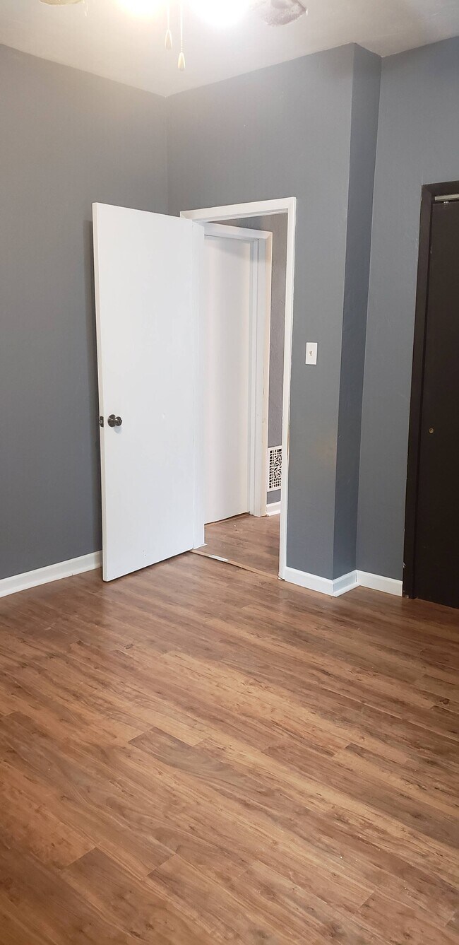 Photo - 120 S Graham St Unidad 1