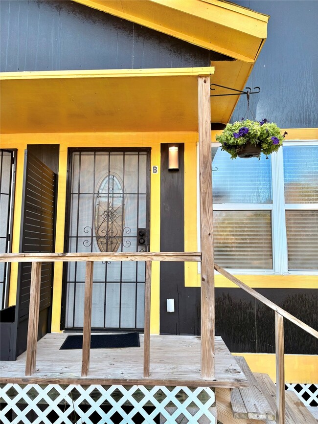 Photo - 9822 Candy Ct