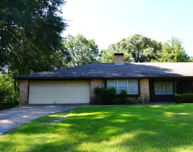 Building Photo - 11782 S Hillcreek Rd