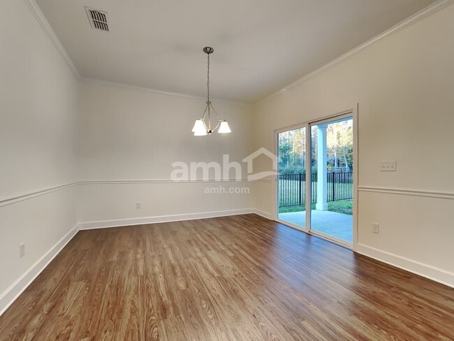 Photo - 3029 Eagle Blf Wy