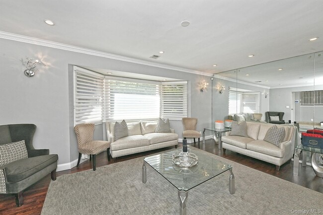 Photo - 2 Cherrywood Ln