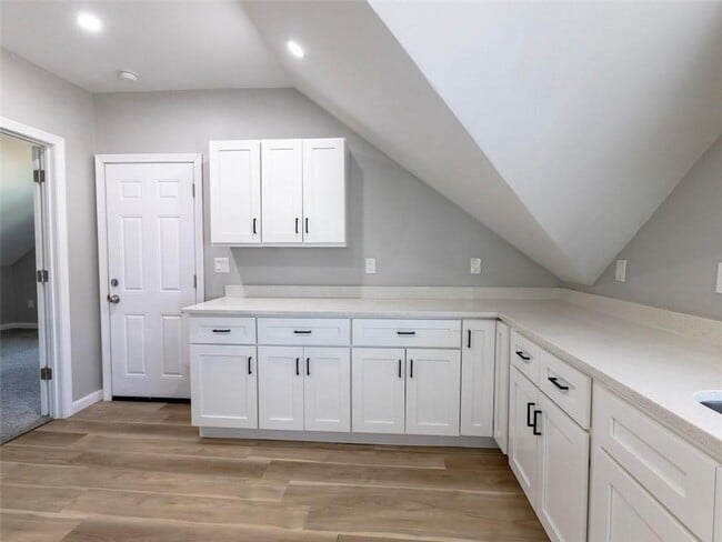 65 Hendrick St Unit 3
