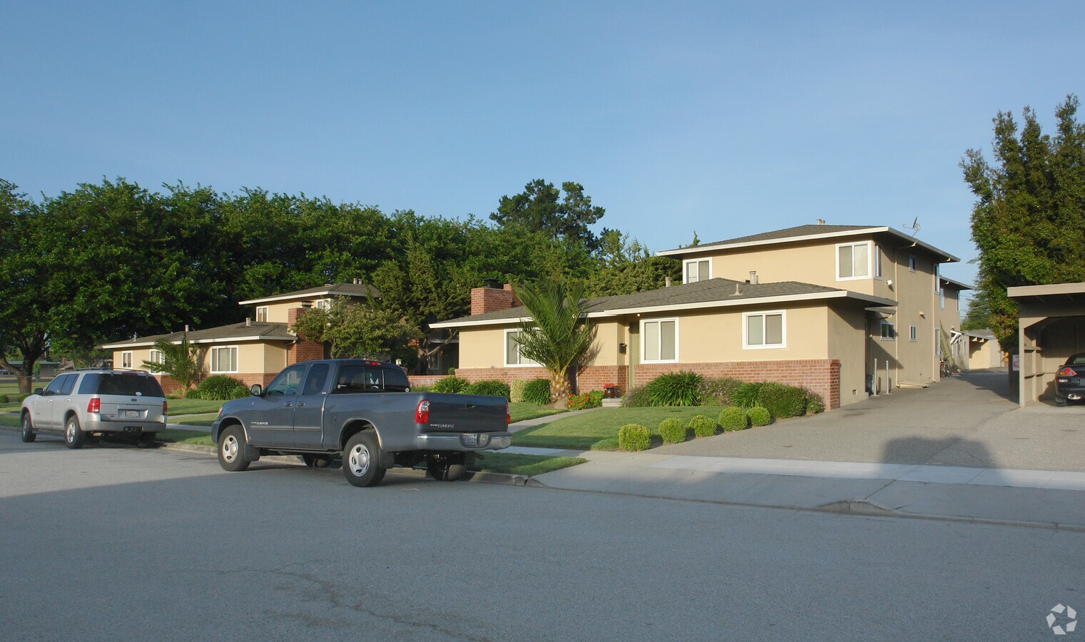 Dover Apartments - Dover Apartments
