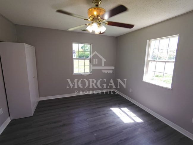 Photo - 2203 W 28th St