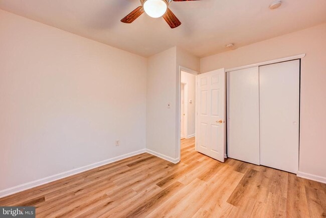Photo - 402 Larchwood Ave