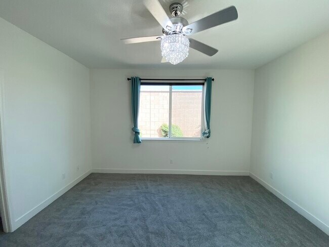 Photo - 1419 Cheetah St