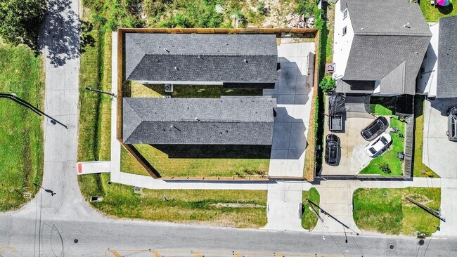 Photo - 4129 E Toliver St