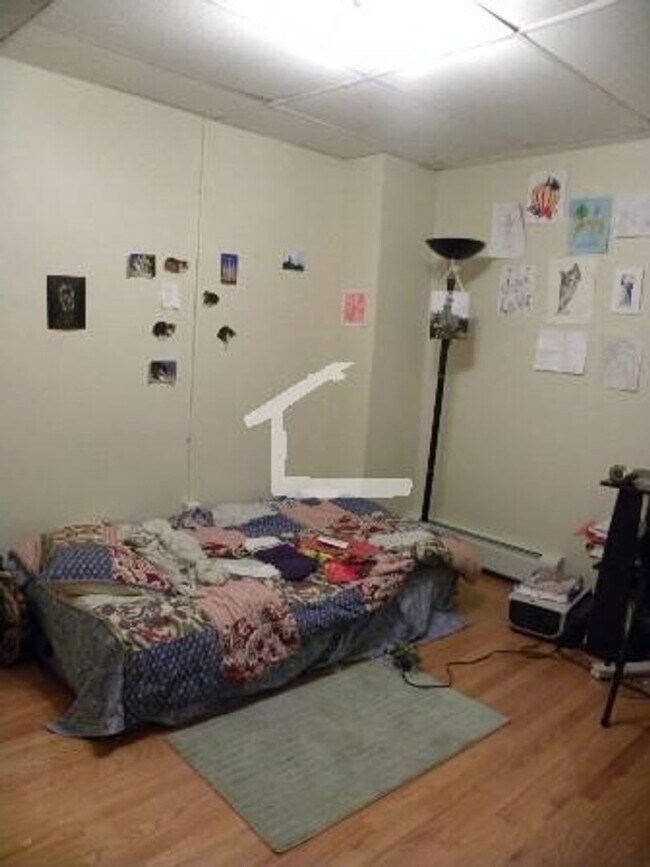 Photo - Perfect 3.5 bed Close to Fenway!!