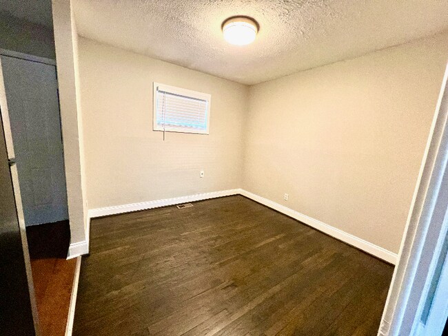 Photo - 3663 Larkspur Terrace