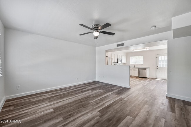 Photo - 5010 N 22nd Ave