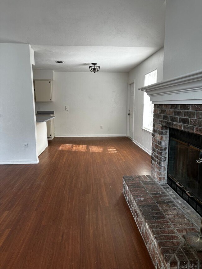 Photo - 2954 SW 40th Ave