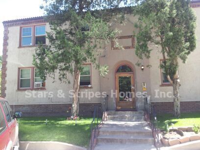 Building Photo - Historic Spacious 2 Bed 1 Bath with Study ... Rental
