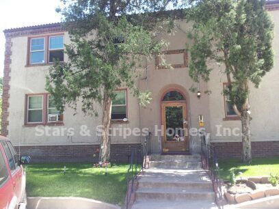 Building Photo - Historic Spacious 2 Bed 1 Bath with Study ... Rental