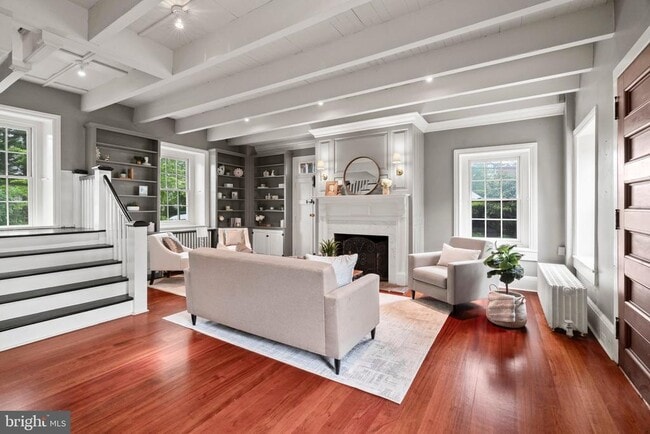 Photo - 209 N Bellevue Ave