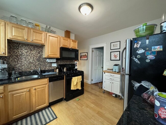 Photo - 12 Silvey Pl Apartamentos Unidad 1