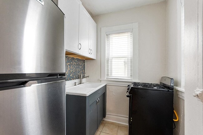 Photo - 1651 Washington