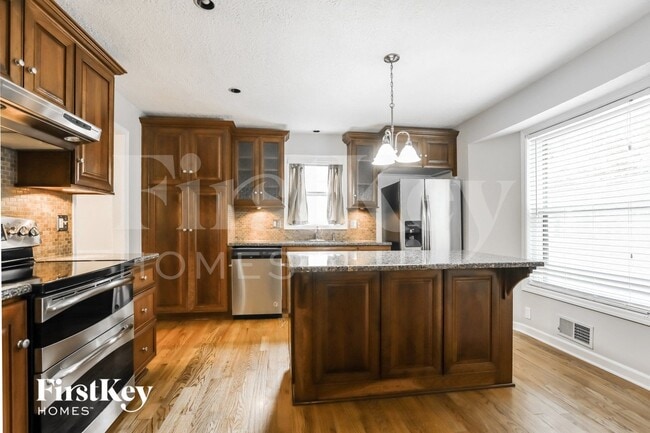 Photo - 1018 SE 4th St