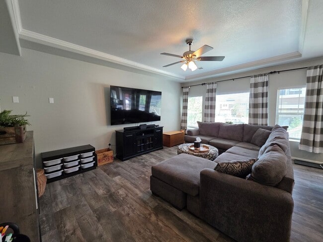 Photo - Gorgeous 4 Bed 4 bath Home In Banning Lewis Ranch!!