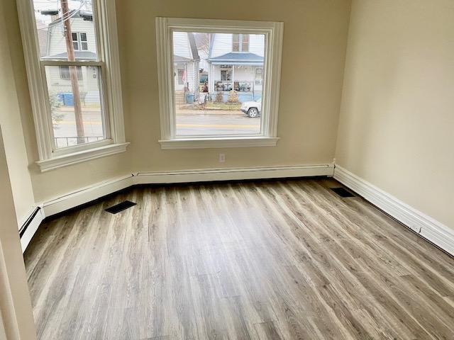 Photo - 422 6th Ave