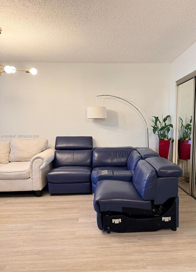 Photo - 9420 W Flagler St Unit 309